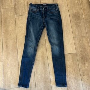 Women's Blue Skinny Jeans